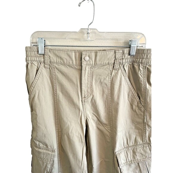 NWT H&M Divided Woman's Light Beige Canvas Cargo Pants Size 8 - Picture 3 of 10
